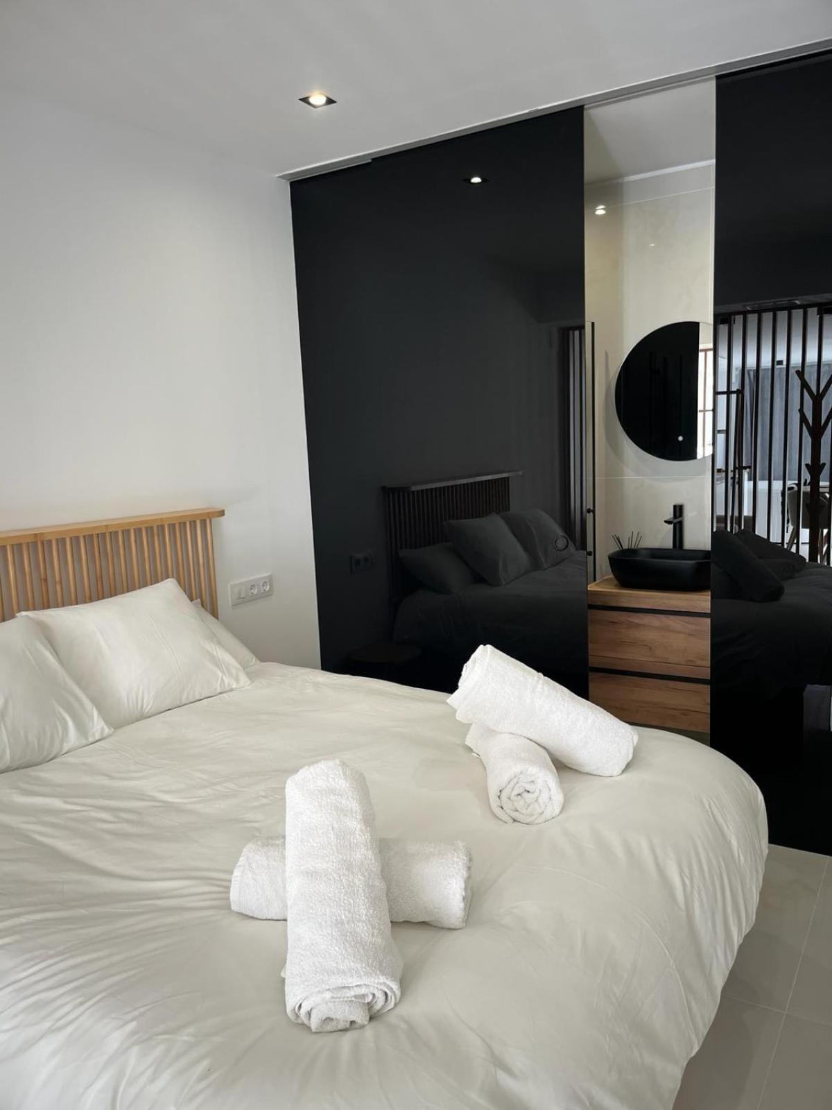 Suite Playamar Con Jacuzzi Torremolinos Exterior foto